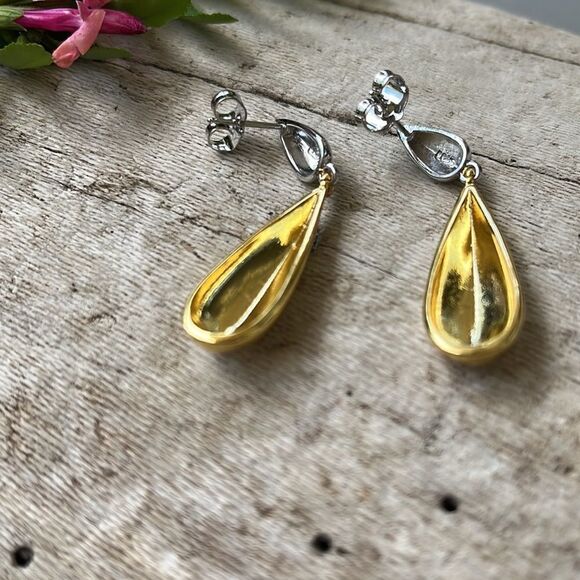 SAVVY CIE JEWELS, 18k GOLD PLATED TWO-TONE DROP EARRINGS  NWT - Picture 3 of 6